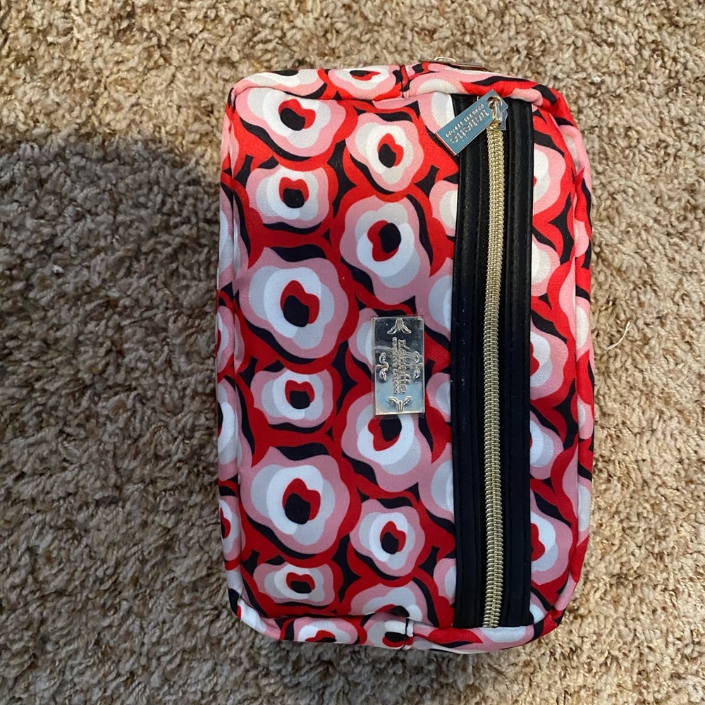 Makeup bag